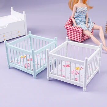 1:12 Evcilik Minyatür bebek yatağı Ahşap Beşik Kreş Odası Kare Beşik Mobilya Modeli