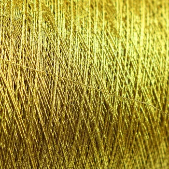 1 Adet Altın / Gümüş 3200 metre Uzunluk Overlok Dikiş makinesi Iplikleri Polyester Çapraz Dikiş Iplikleri Dikiş Malzemeleri ıçin 24 Renkler