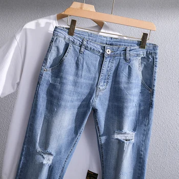 42 44 46 48 Artı Boyutu erkek İnce Kot Yaz Sonbahar Marka Yeni Moda Yırtık Streç Hafif Ayak Bileği Uzunlukta Pantolon Açık Mavi