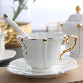 Altın İnci Kemik Çini Kahve fincan Tabağı kaşık seti 200ml Muhteşem Gelişmiş porselen çay bardağı Cafe Parti Öğleden Sonra Çay Fincanı Dropship