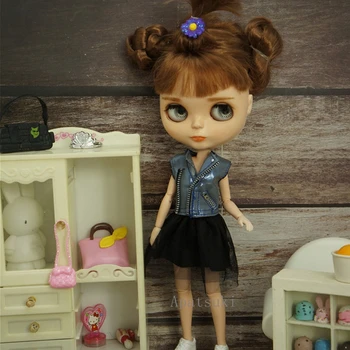 Moda oyuncak bebek giysileri Seti Blythe oyuncak bebek giysileri Mavi Deri Yelek Ceket ve Siyah Tutu Elbise Blythe Doll İçin 1/6 Bebek Aksesuarları Oyuncaklar